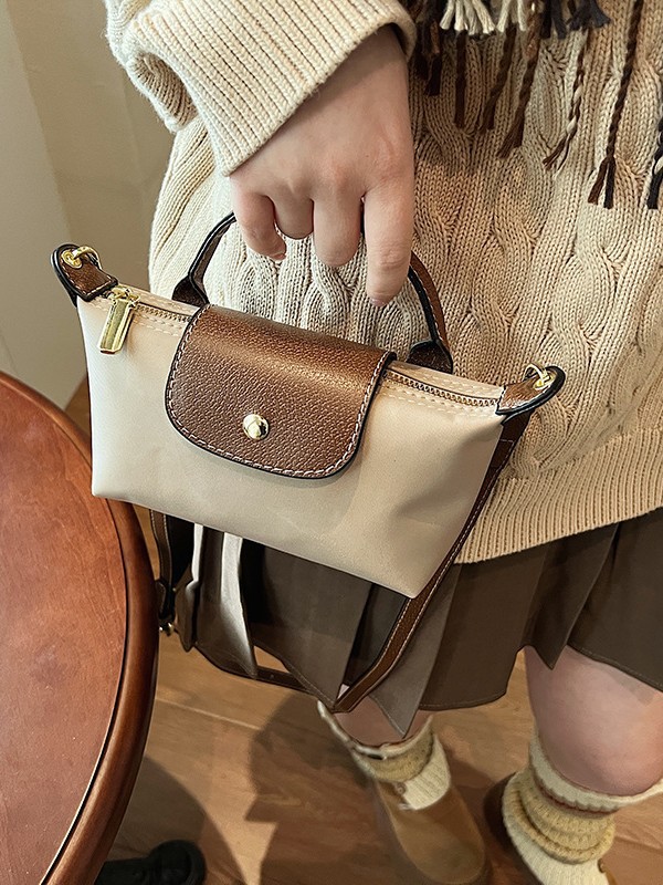 2025 SS Retro Designer Dumpling Shoulder Bag - Crossbody/Top-Handle Luxury Vegan Leather Handbag Free Shipping