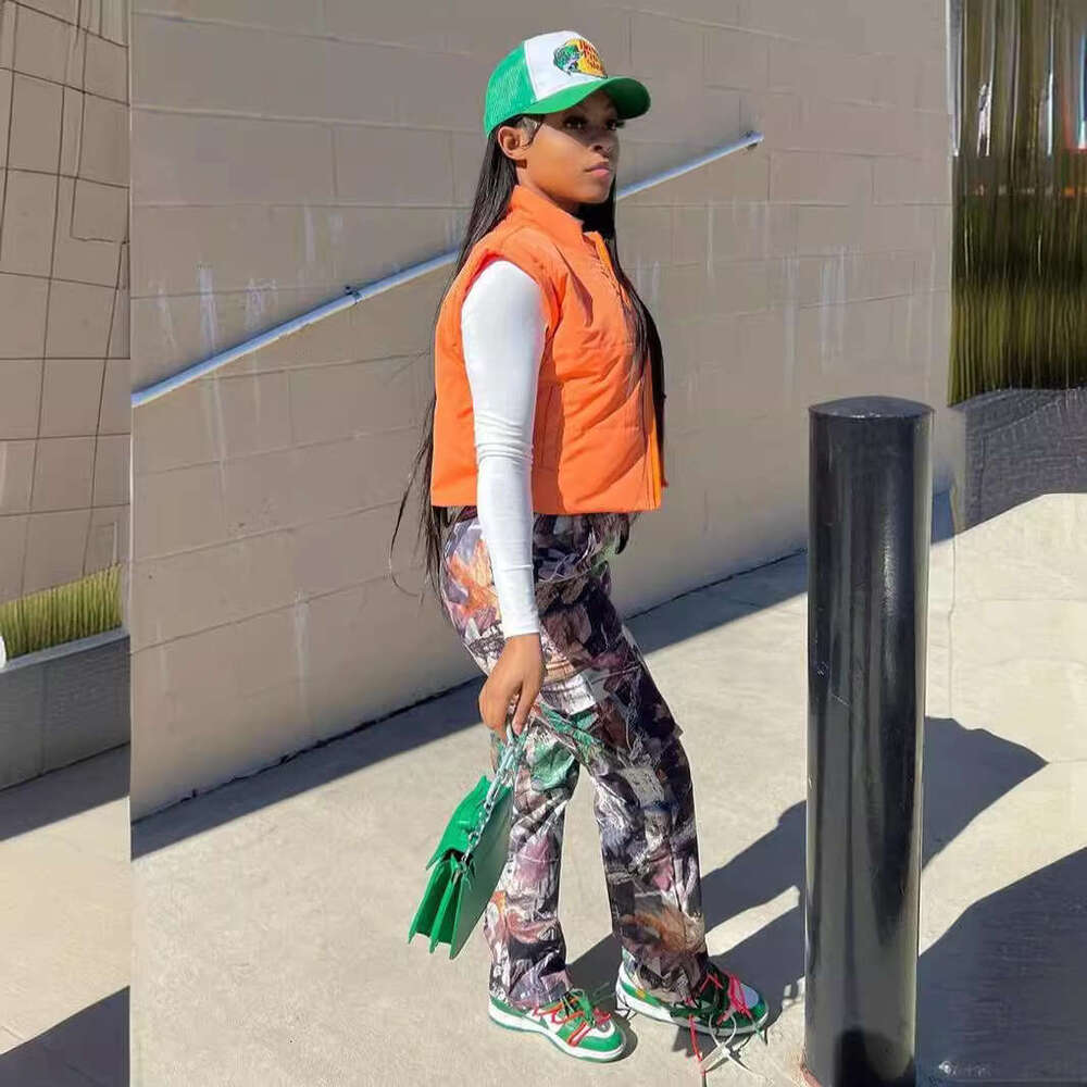 1096 European American Ins style autumn and winter fashionable leaf print straight tube high waist pocket multi-color work pants 2025 new casual versa