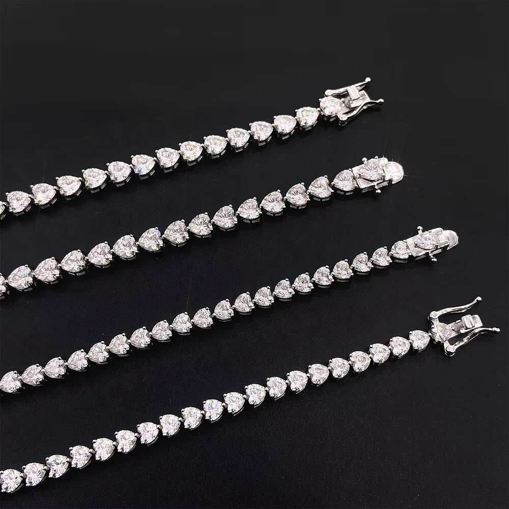 Custom Tennis Bracelet 4mm 5mm VVS Moissanite Diamond Women Heart Tennis Bracelet