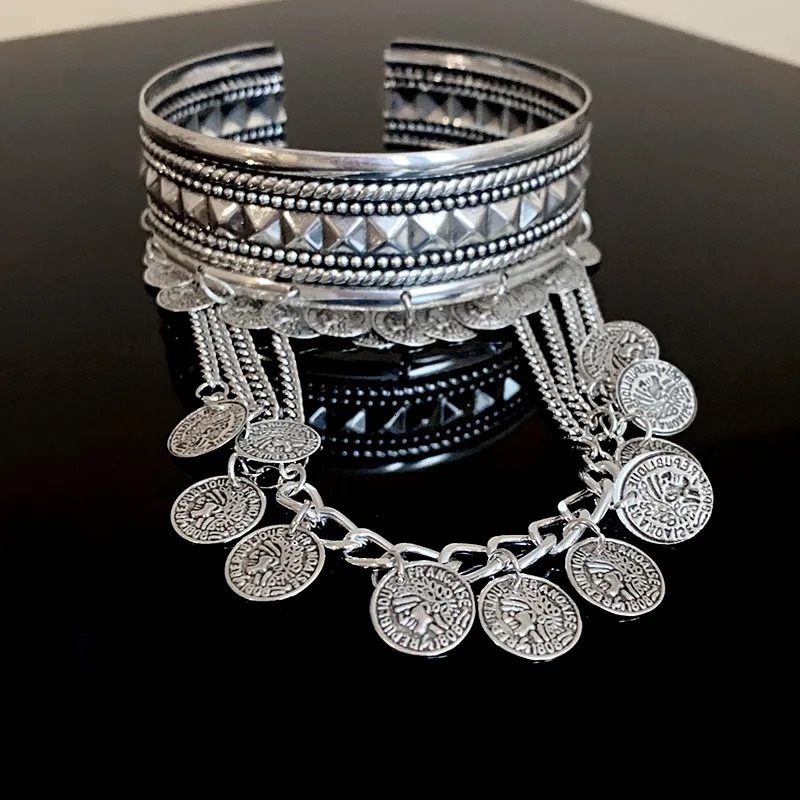 Light Round Coin tassel open bracelet niche creative sensory arm bracelet personalized Gothic handmade jewelry wholesale 250425