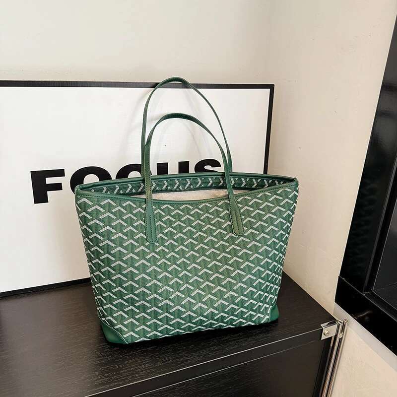 Chic Solid Color Crossbody Tote Bag Retro Leather Women's Casual Commuter High-End Paris Design