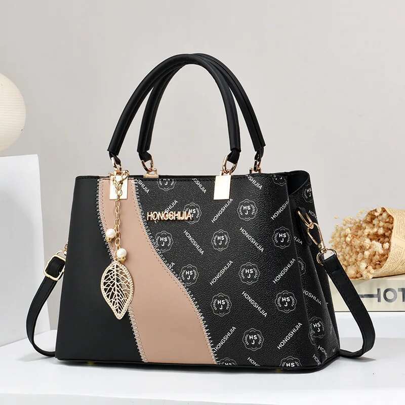 Women's Fashion Printed Decorative Handbag Splicing Contrast Shoulder Crossbody Bag