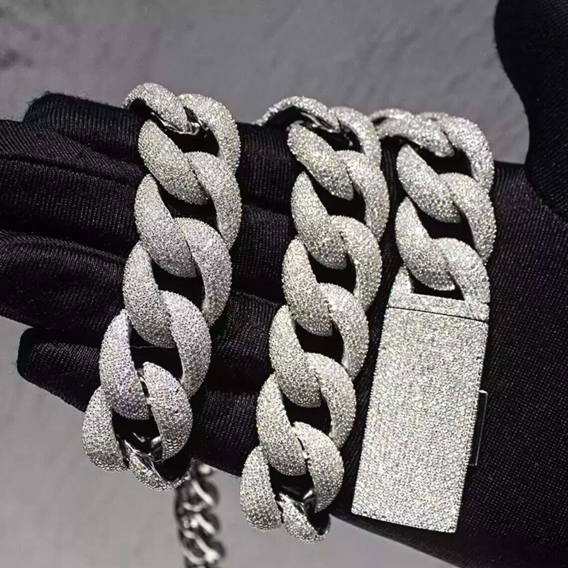 Custom VVS Moissanite Diamond Miami Cuban Link Chain Heavy Big Hiphop 20mm Iced Out 925 Sterling SIlver Cuban Link Chain