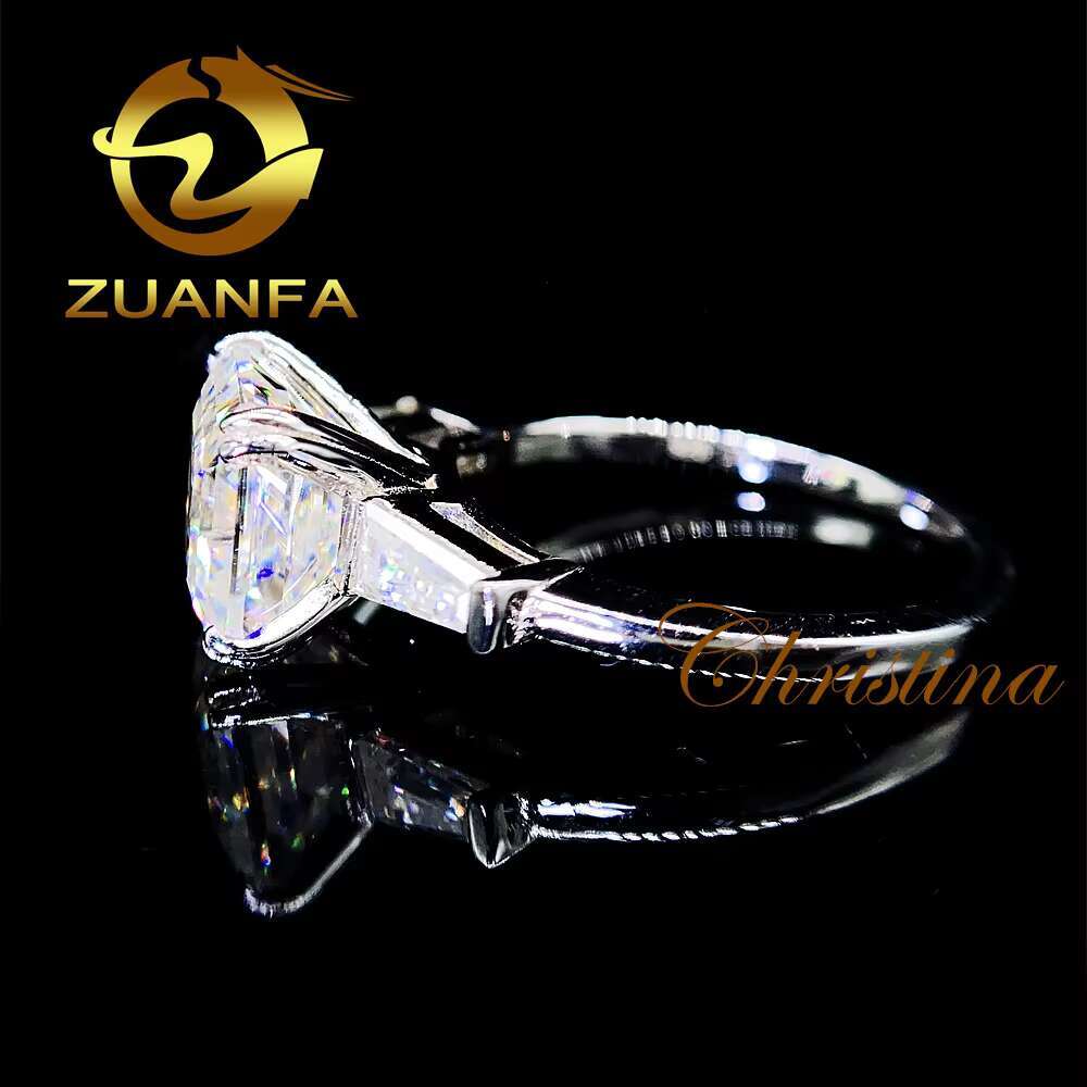 High Quality Asscher Cut Three Stone Moissanites Jewelry 18K Solid White Gold Engagement Ring