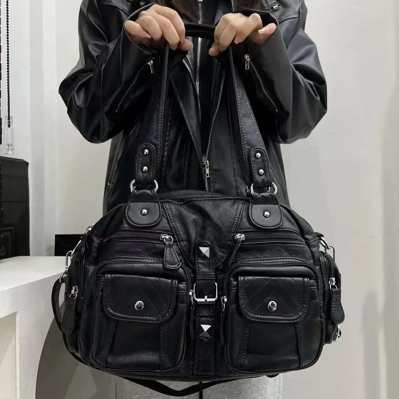 Ladies' Fashionable Retro Vintage Hot Girl Motorcycle Tote With Large Capacity Y2k Washed Vegan Leather Shoulder Bag