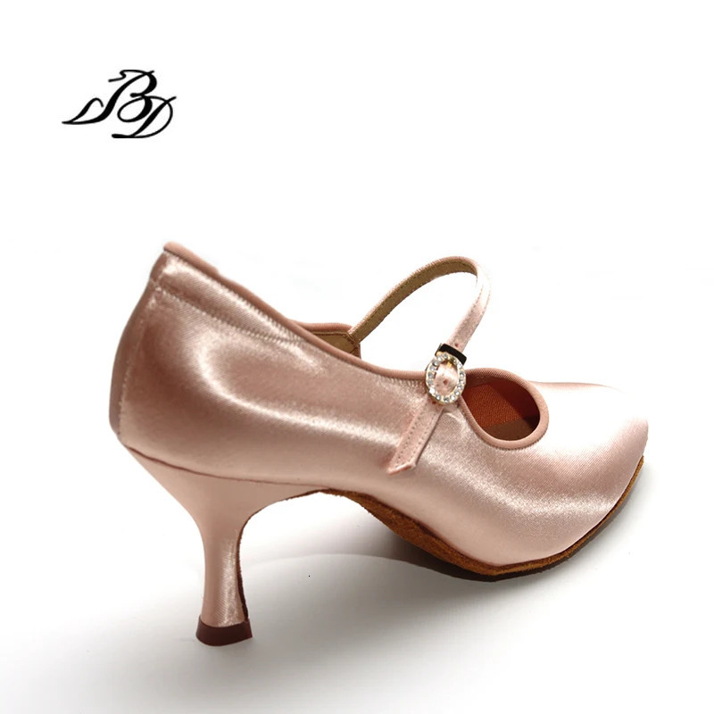 Sports shoes dance shoes ballroom shoes Latin shoes womens shoes BD 137 modern shoes high-quality cost 100% frontal products heels 250425