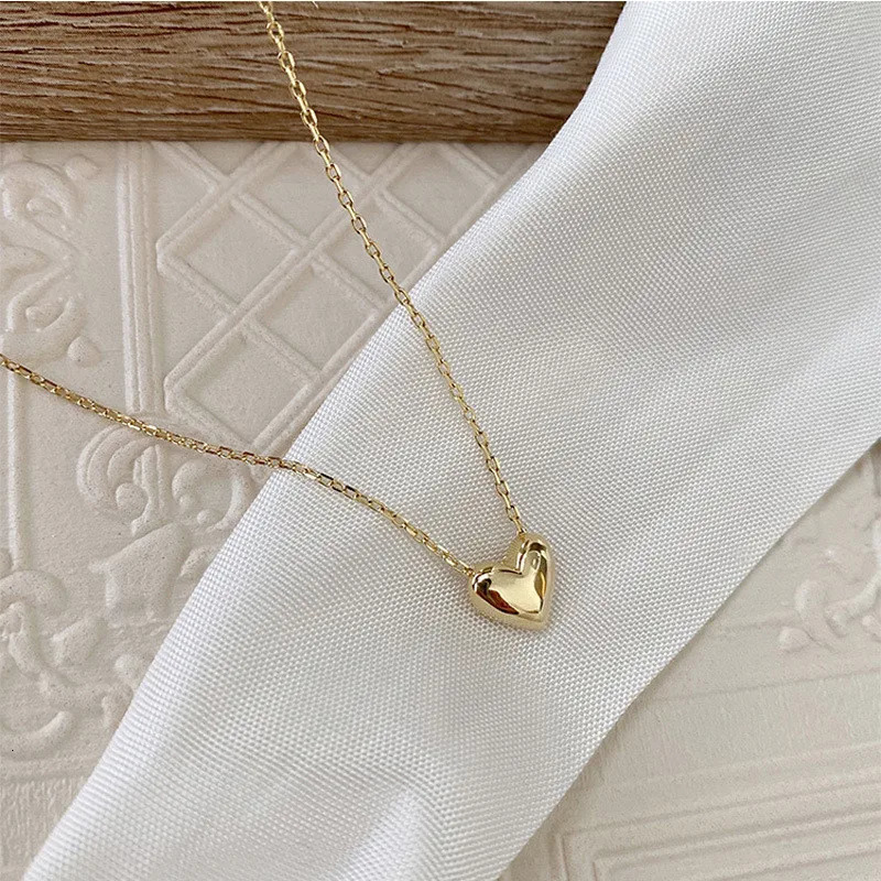 925 sterling silver glossy heart-shaped pendant necklace womens gold-plated 14K gold fashionable temperature anniversary jewelry 250428