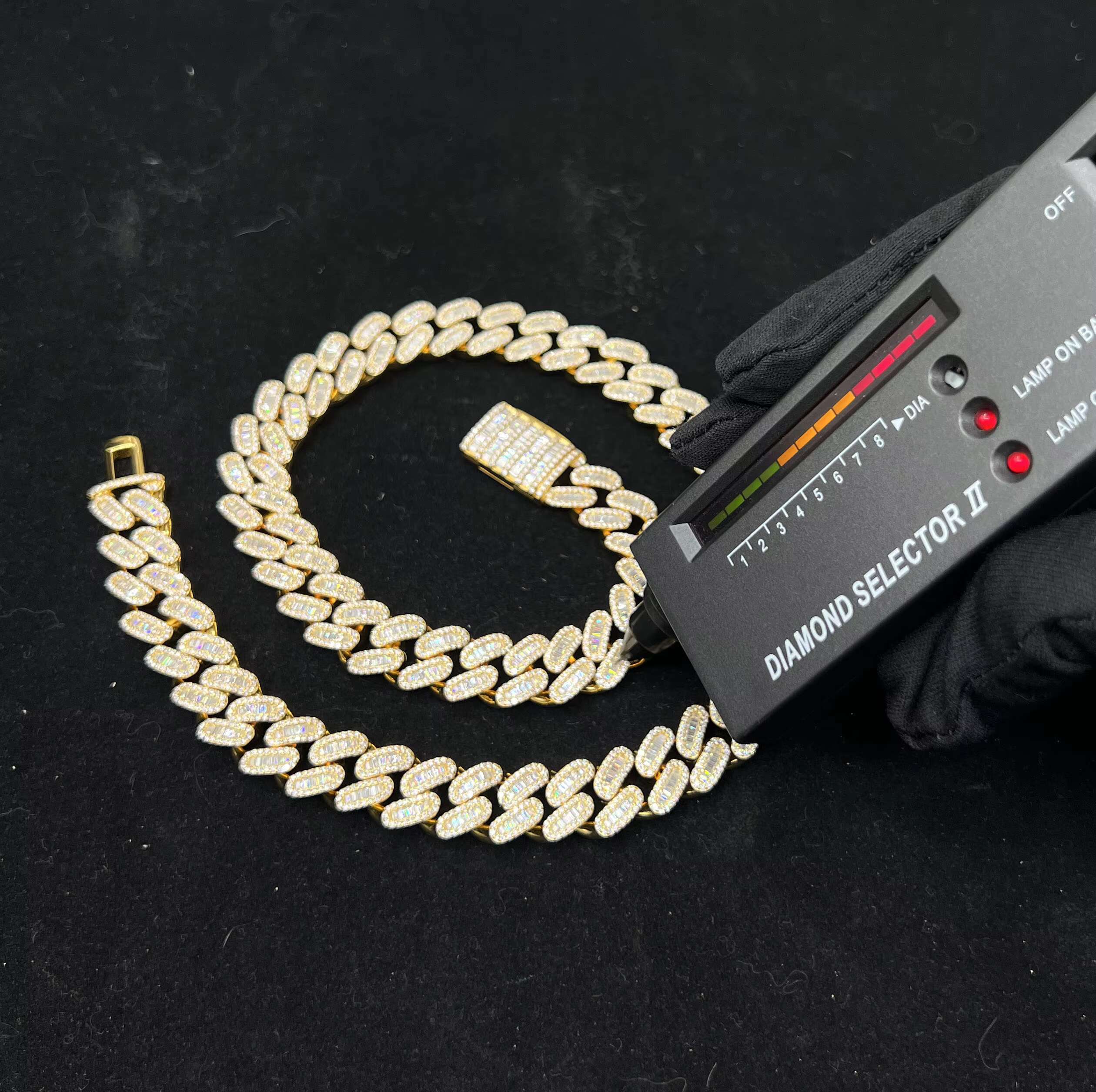 Rappers Cuban Chain Hiphop 12mm 14mm 925 Sterling Silver Baguette Iced Out Miami Moissanite Cuban Link Chain