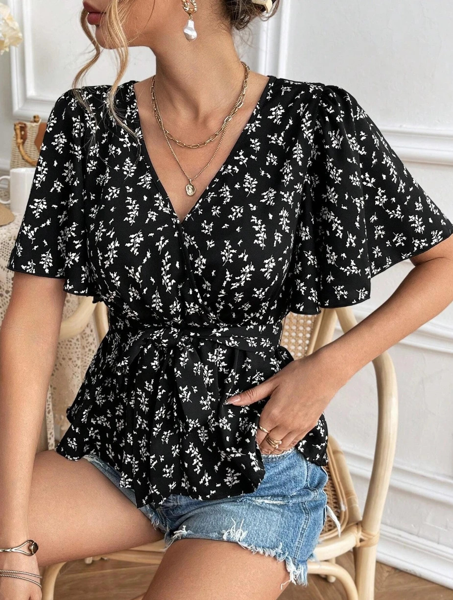 1 sweet floral Vneck short sleeved shirt with belt womens summer French n abdominal coverage weight loss temperature top 250425