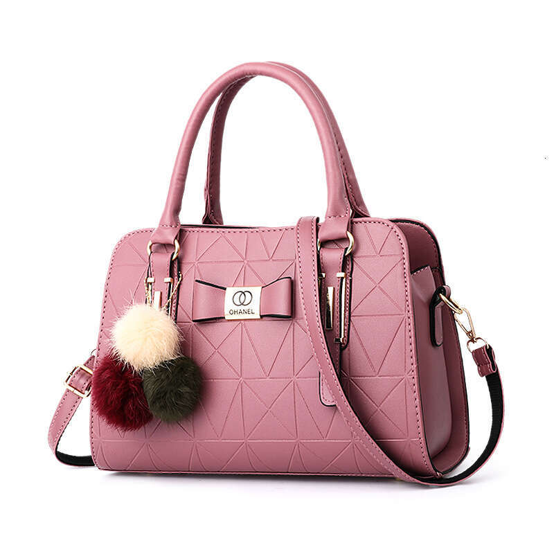 Hot Sale Explosive Large Capacity Women's Bag Fashionable Emed Middle aged Single Cross Shoulder Handbag 2025 Stylish Versatile New Trendy Ins