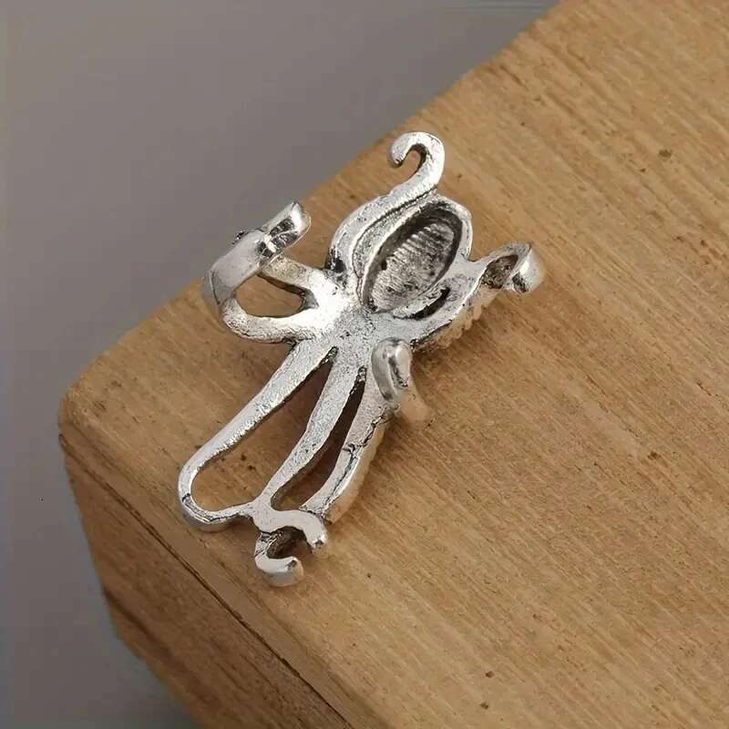 Vintage Octopus Design Ear Cuff Bohemian Ocean Style Sier Color Jewelry Creative Beach Party Earrings For Women Ornaments