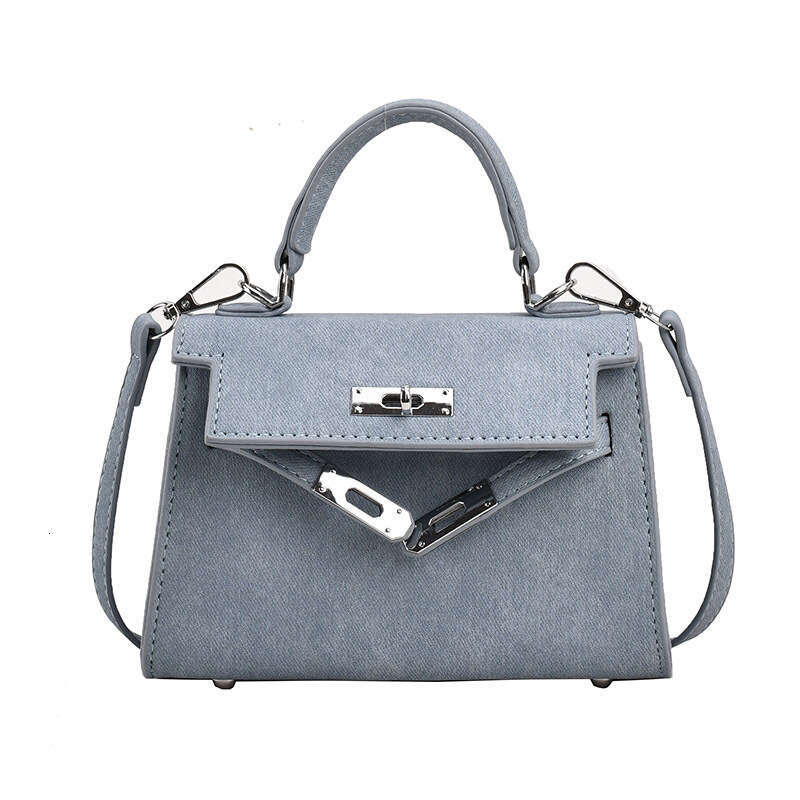Spring/Summer Handheld Kelly Women's Retro High End Single Shoulder Western Square Crossbody Bag, 2025 New Casual Fashion Trendy Clothing