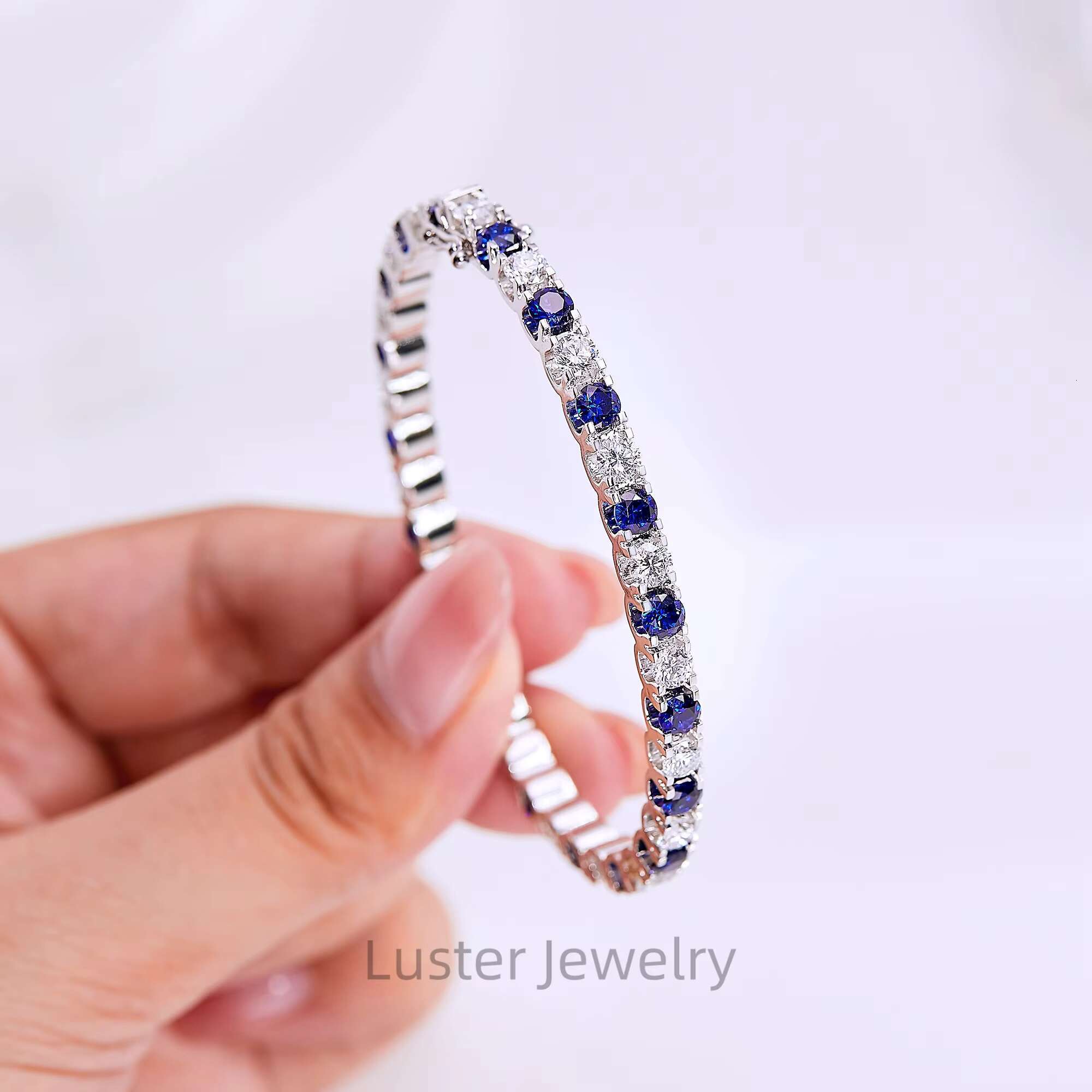 Luster Glamorous 925 Sterling Silver 4mm VVS Round Moissanite Diamond Royal Blue Lab Sapphire Tennis Bracelet for Women