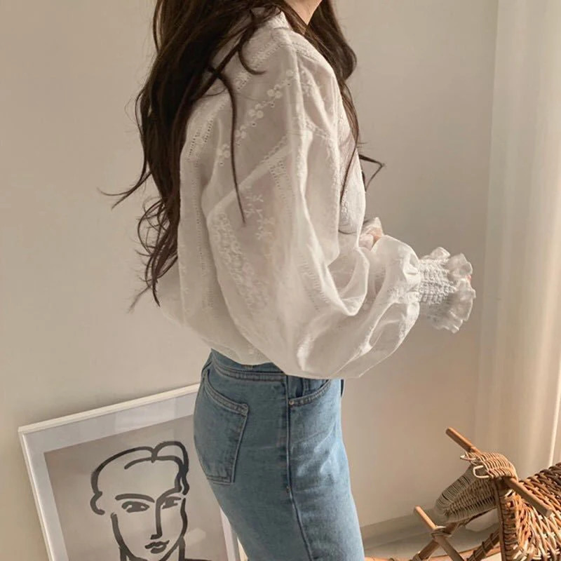 Womens shirt fluffy sleeves white lace long casual loose pleated top 250425