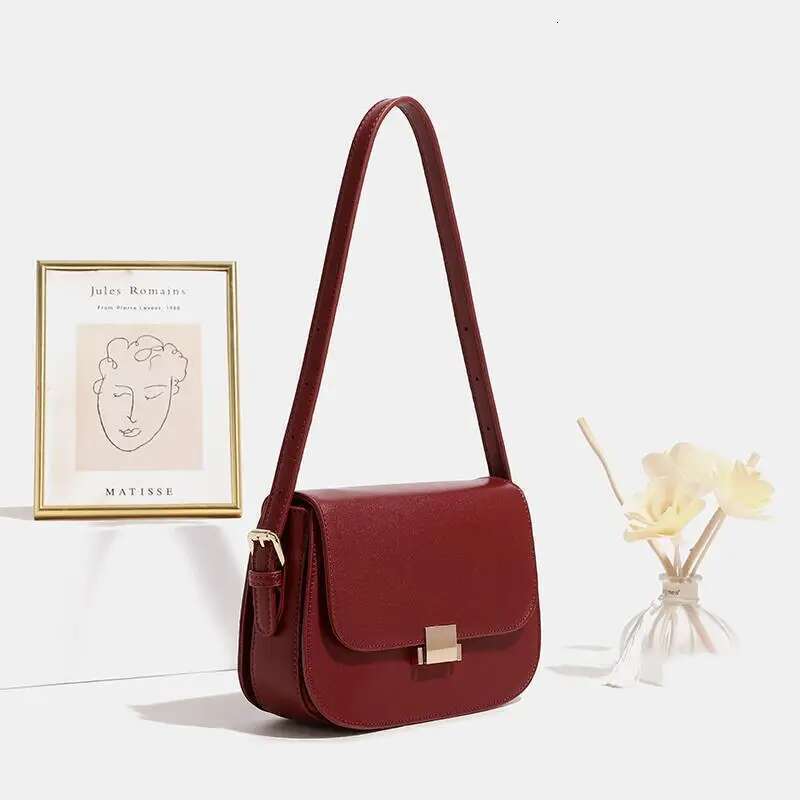 New Fashionable Armpit Crossbody Bag With High-End Feel For Wedding Brides