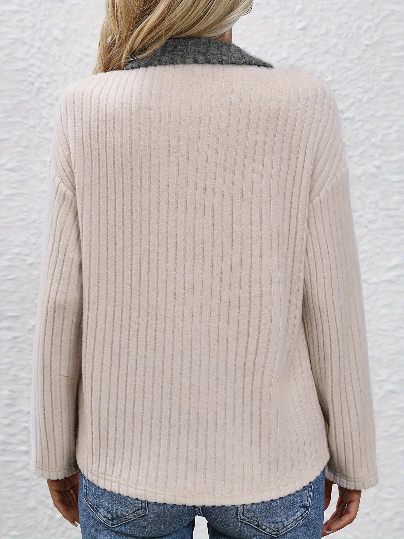 Top of womens fashionable cylindrical round neck panel button 250425