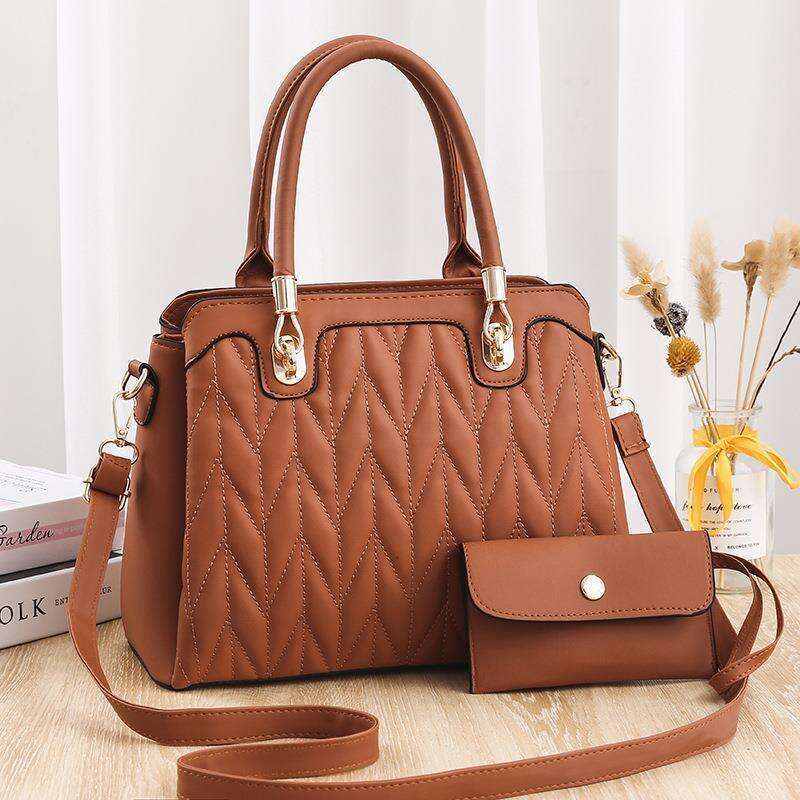 Hot Sale Women's Fashionable Wrinkle Large Capacity Two Piece Set Single Cross Shoulder Handbag 2025 Versatile New Trendy Clothing Ins
