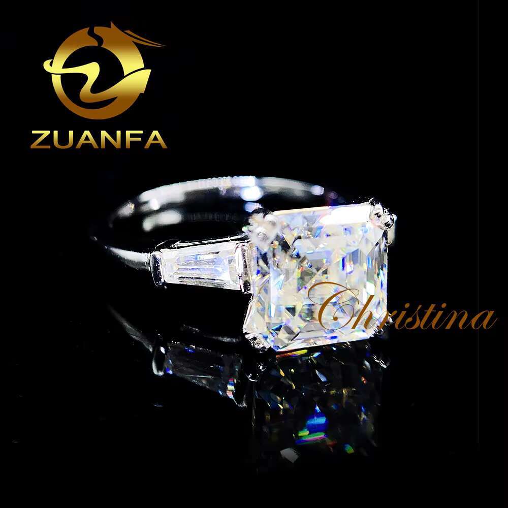 High Quality Asscher Cut Three Stone Moissanites Jewelry 18K Solid White Gold Engagement Ring