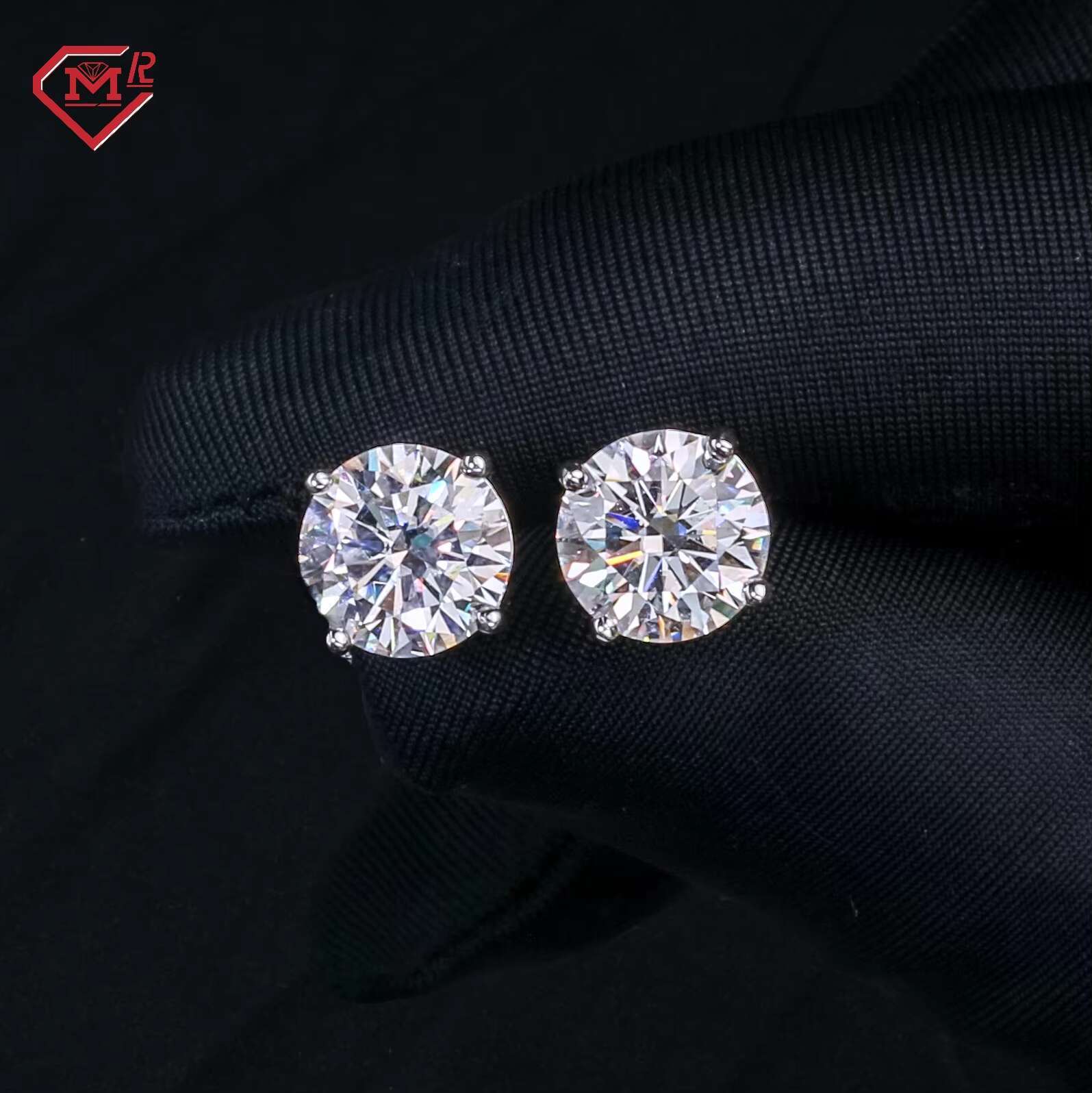 High Quality Round Stud Earrings S925 Sterling Silver Hip Hop Bling Screw Back Moissanite Earrings