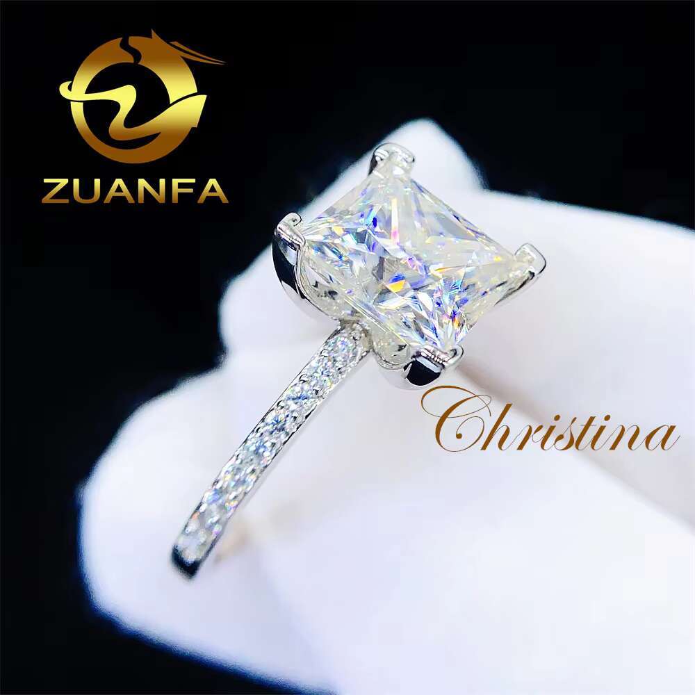 Wedding Ring Gold Customized Au585 14k Gold Princess Colorless Vvs Moissanite Rings Engagement