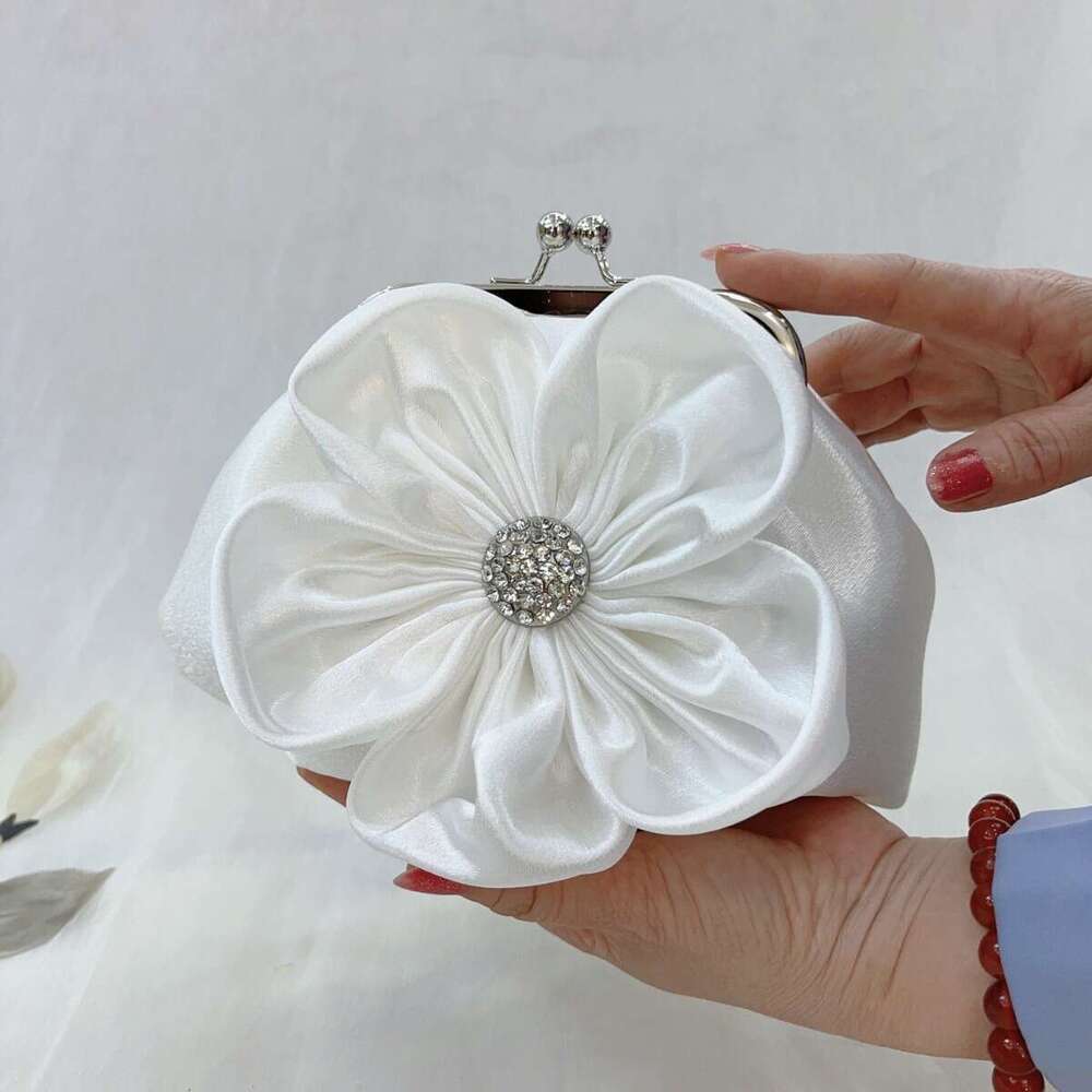 Dinner Bag New Flower Handheld Diagonal Cross Evening Dress Women S Silk Fairy Bride Bridesmaid Versatile Small Bag KQ