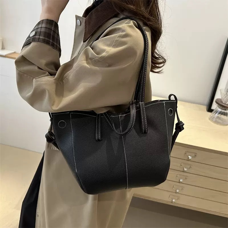 Trend Lychee Pattern Tote Bag, Spring Texture, Large-capacity Commuting To Work, Shoulder Messenger Bag