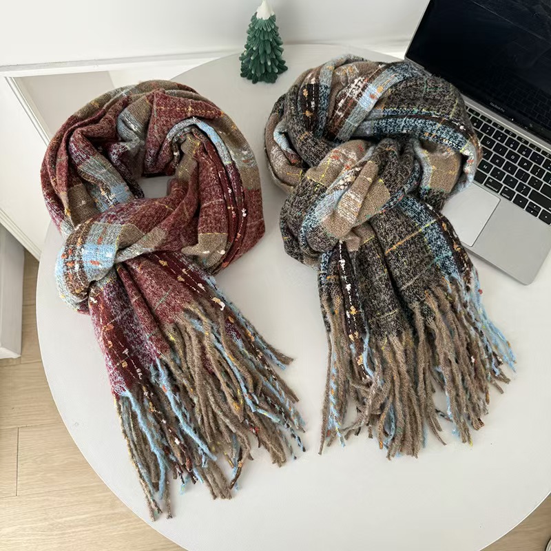 T610 Starry Retro Plaid Scarf Women's Winter Hot Style All-match Korean Version Contrast Color Warm Tassel Shawl