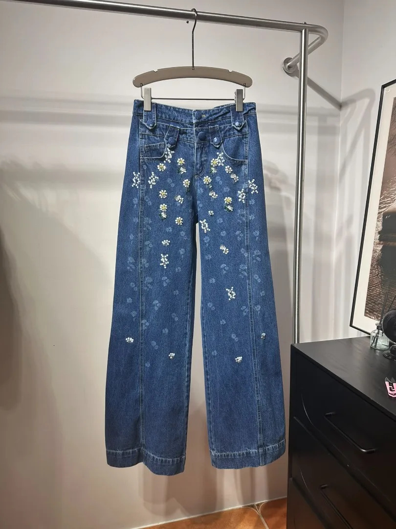 High quality blue floral print sequined denim jeans model 250428