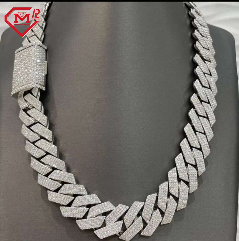Fully Iced 20MM Iced Out VVS Moissanite Diamond Cuban Link Chain Gold Plated Customize Moissanite Cuban Chain
