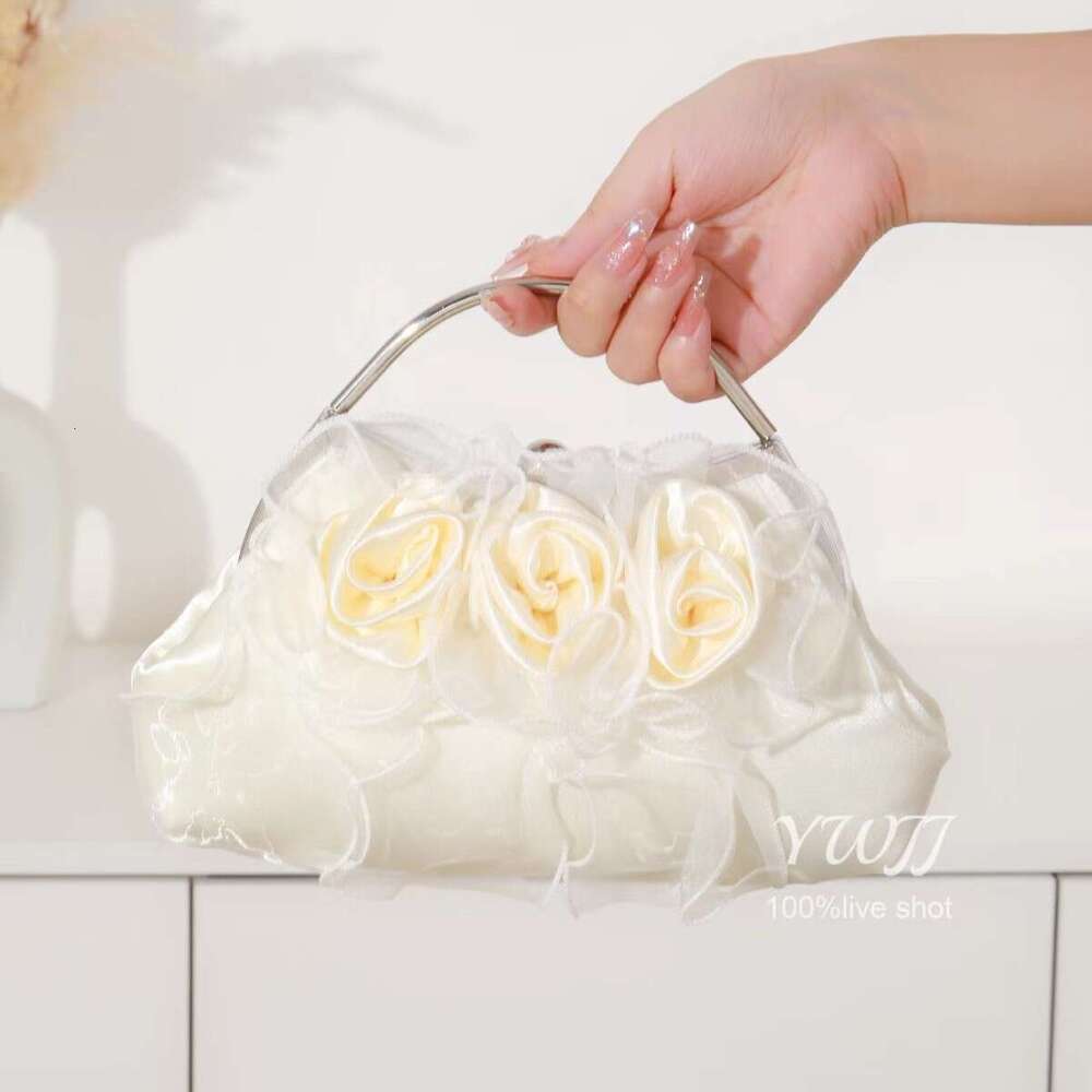 Dinner Bag New French Women S Silk Satin Mesh Handbag Niche Three Dimensional Flower Hanfu Bridal Banquet Bag KQ