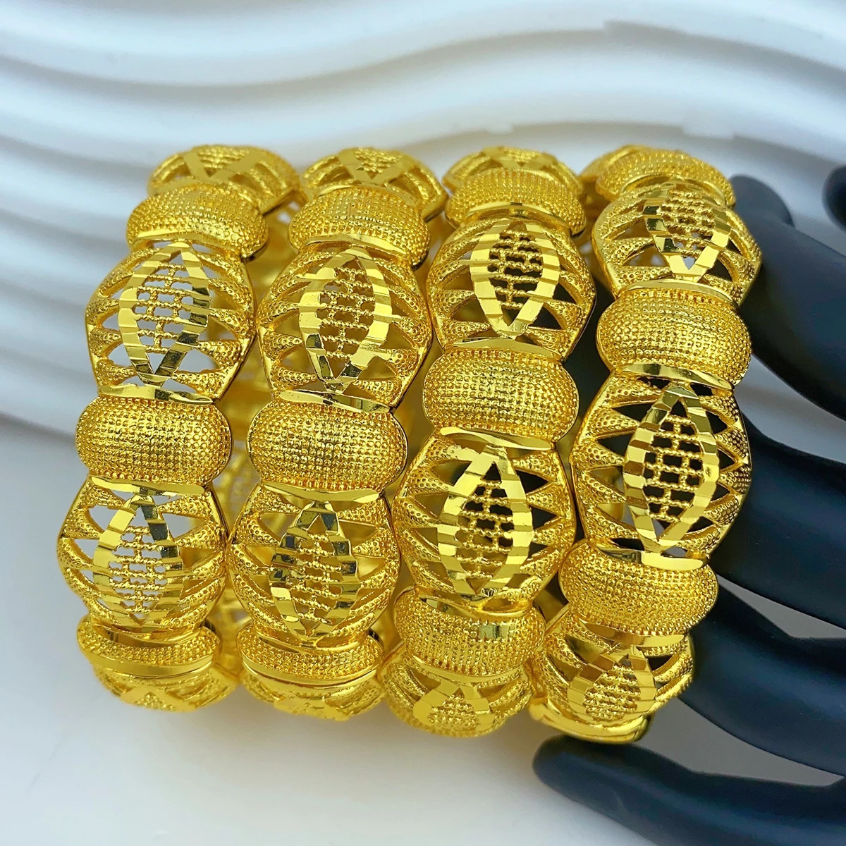 ANIID Dubai Charm 24k Gold Plated Bracelet Female Arab Bride African Indian Bracelet Nigeria Wedding Jewelry Party 250425
