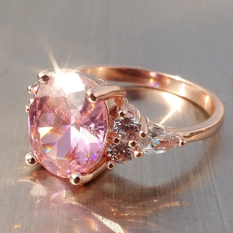 Pink zircon oval stone ring womens sparkling crystal engagement retro rose gold silver wedding jewelry 250428