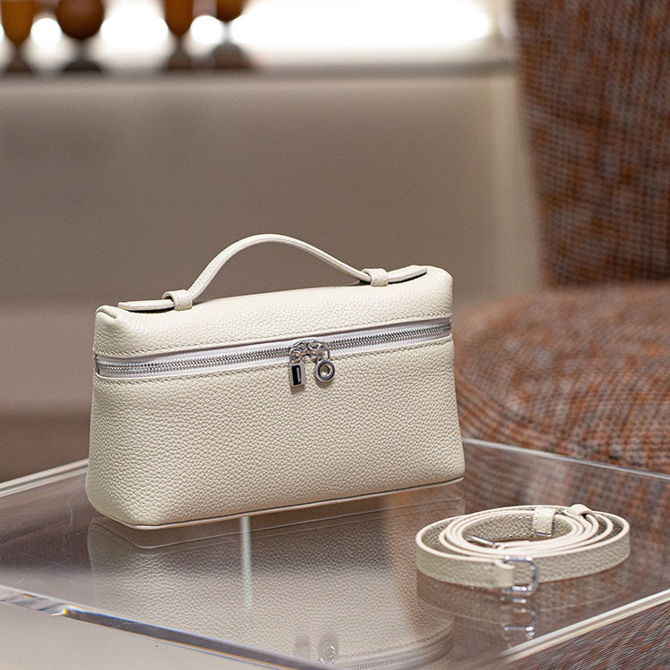 L19 Second Generation Lunch Box Gigi Same Style Head Layer Leather Handbag for Women, Simple and Fashionable Single Shoulder Crossover Makeup Bag
