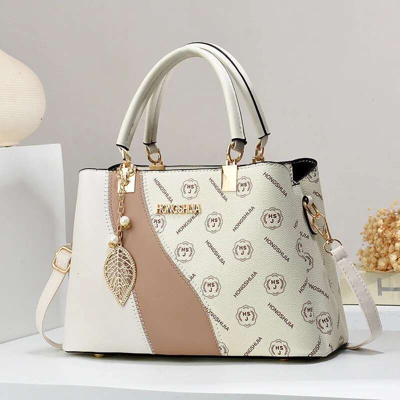 Women's Fashion Printed Decorative Handbag Splicing Contrast Shoulder Crossbody Bag