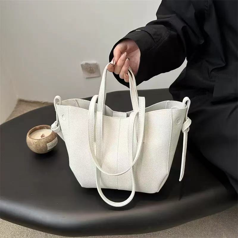 Trend Lychee Pattern Tote Bag, Spring Texture, Large-capacity Commuting To Work, Shoulder Messenger Bag