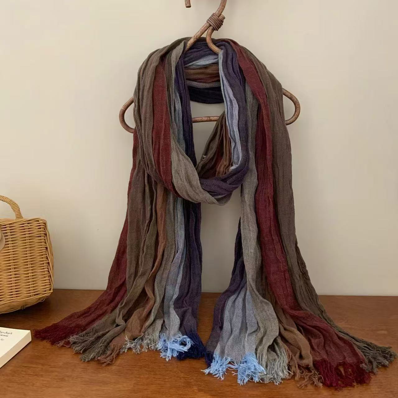 T618 new scarf cotton and linen feel gradient blue autumn and winter scarf retro versatile printing ladies long pleated shawl