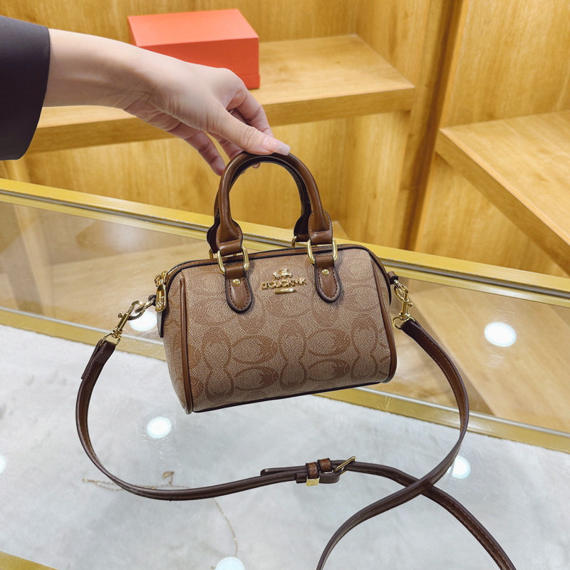 Designer bag free shipping 2025 new fashionable pillow bag Boston bag premium texture luxury bag shoulder crossbody bag for women