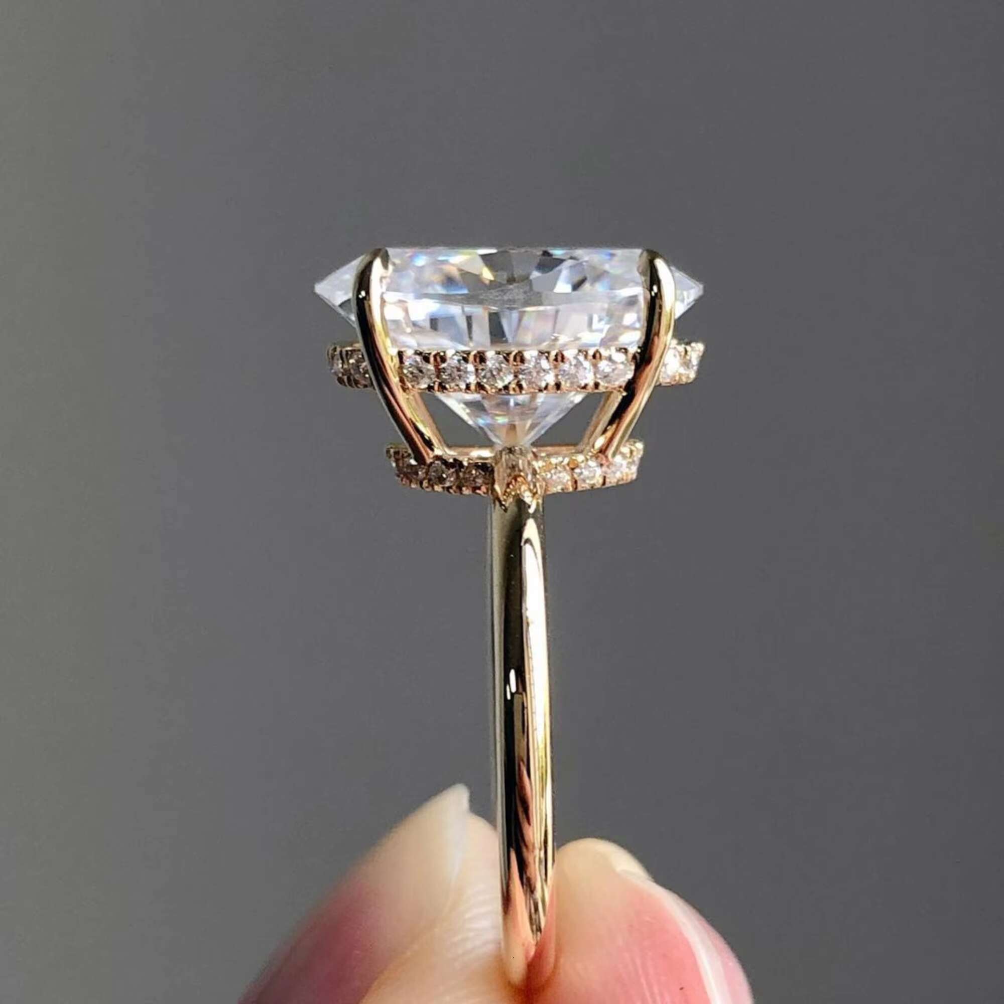 Hot Selling 3 ct Lab-Grown Oval Cut Diamond Ring Engagement Wedding Ring Jewelry 14k White Gold Ring