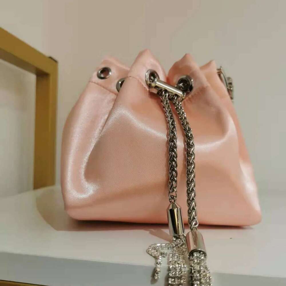 WOMEN BAG High Quality Silk Bucket Bags Dias Female Personalized Shoulder Tassels Chains Handbags For Women Crossbady Bag