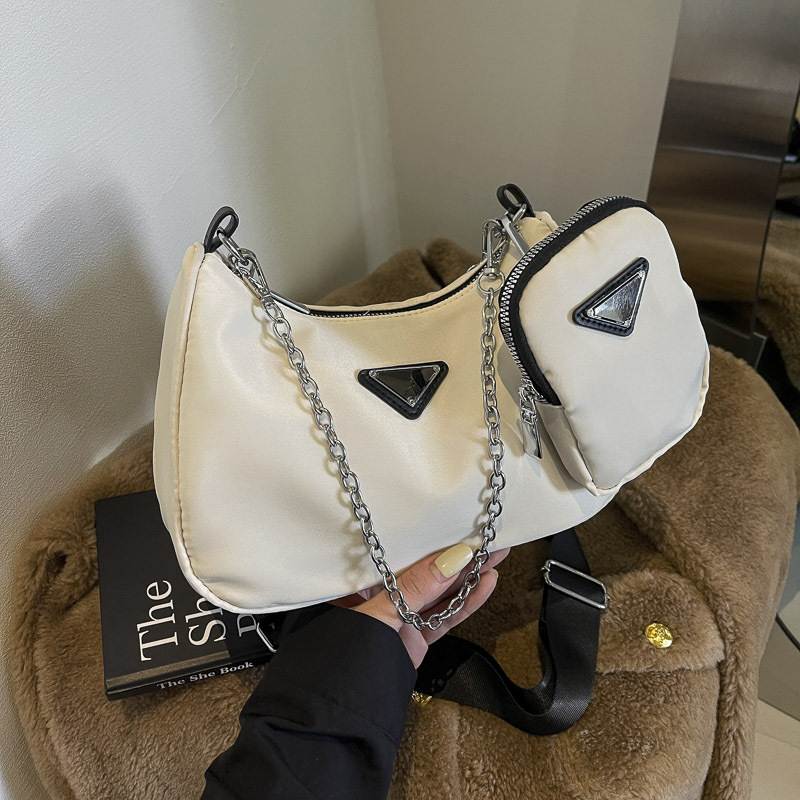 Designer bag free shipping 2025 new fashionable armpit bag waterproof fabric premium texture luxury bag shoulder crossbody bag