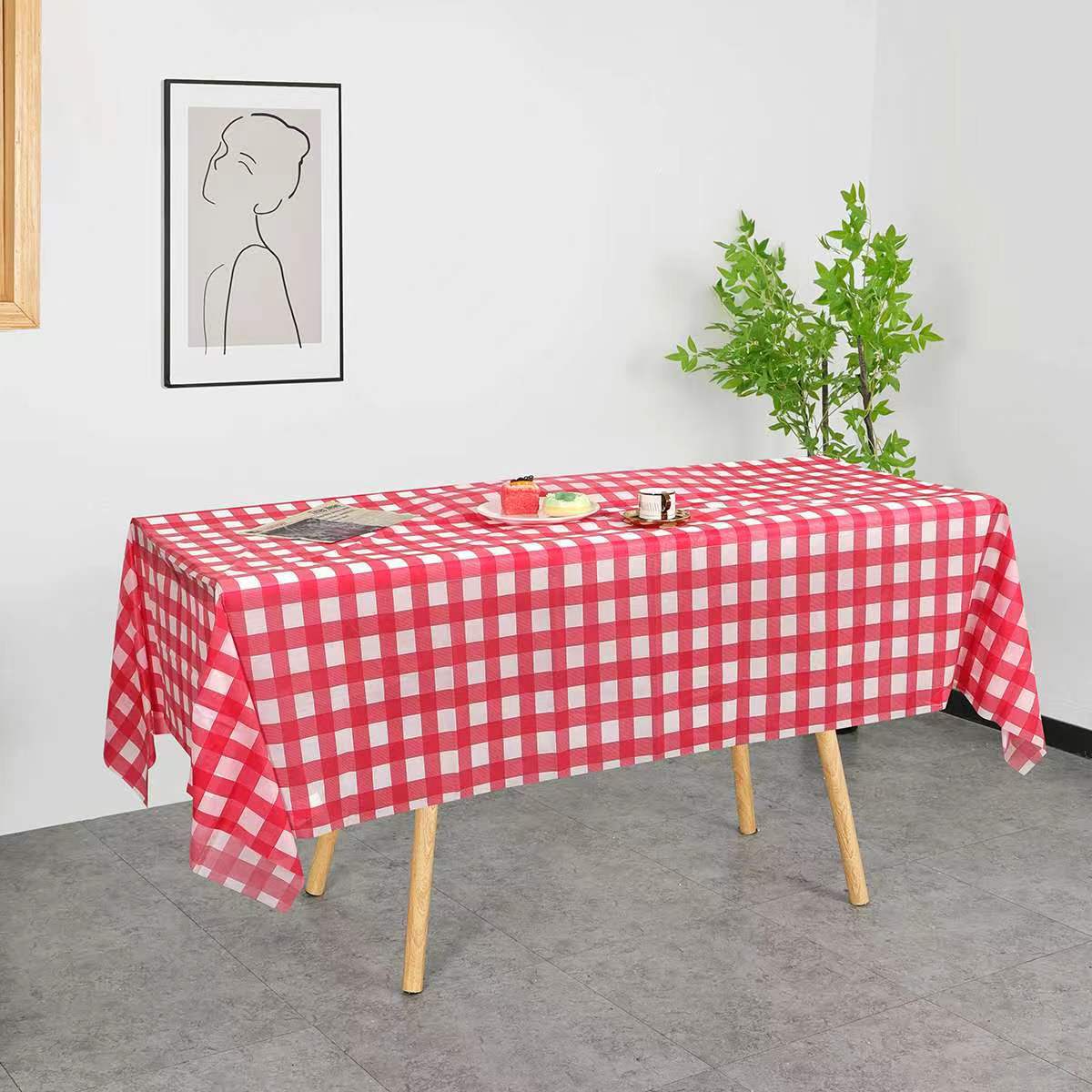 W50 Factory Direct Sales Spot Wholesale Plaid Party Tablecloth Disposable Plastic Tablecloth