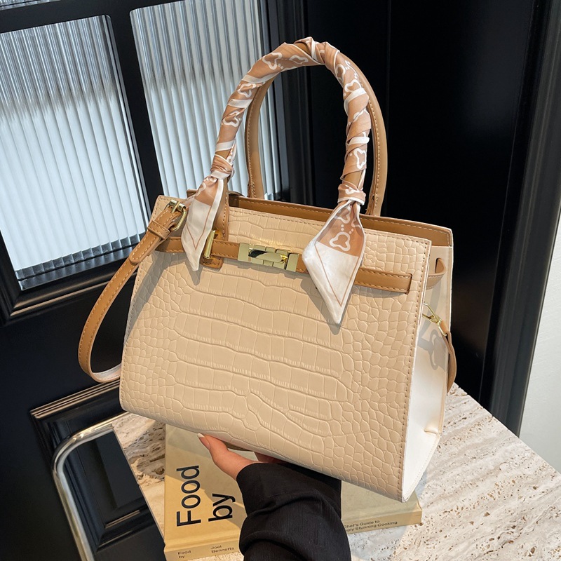 New 2025 Solid-Tone Vintage Bag Women - Large Capacity Pebbled Leather Crossbody Tote for Daily Use, Free Shipping Bestseller