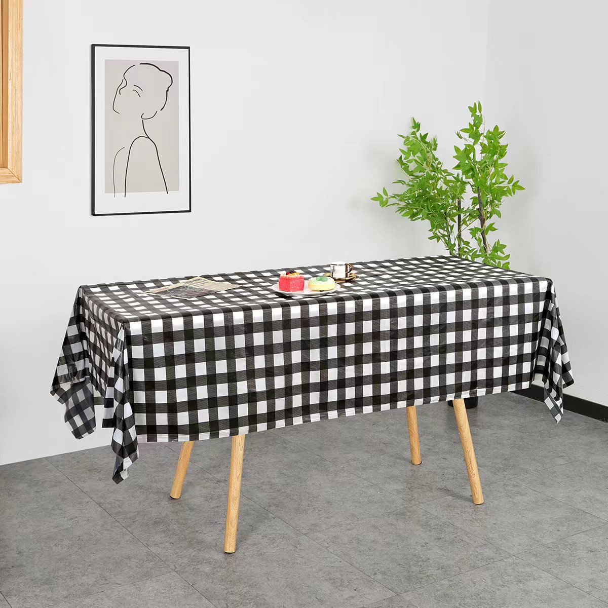 W47 Factory Direct Sales Spot Wholesale Plaid Party Tablecloth Disposable Plastic Tablecloth
