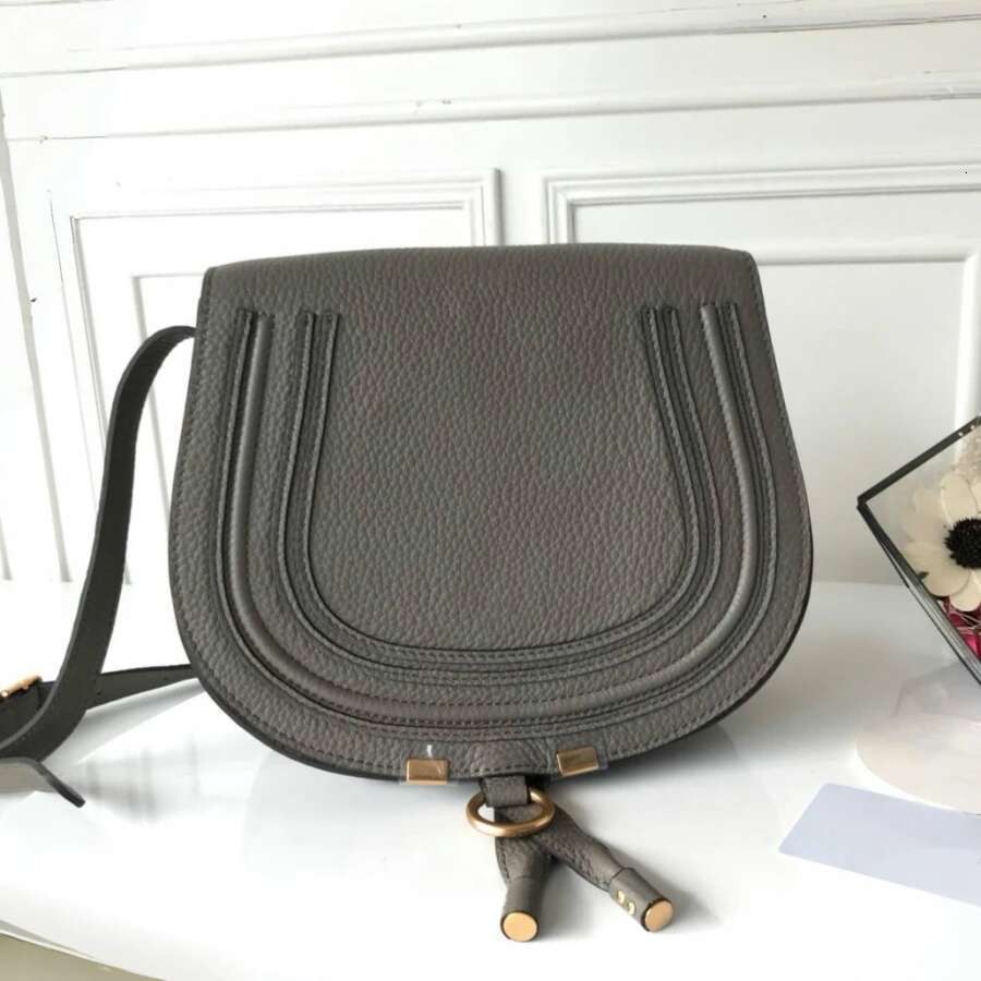 Fashion Genuine Leather Crossbody Classic Vintage Saddle 2025 Female Natural Grain Cowhide Shoulder Bag High Quality