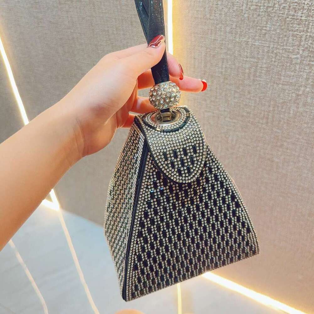 Dinner Bag New Water Celebrity Banquet KTV Diamond Inlaid Handheld Fashion Evening Bag KQ