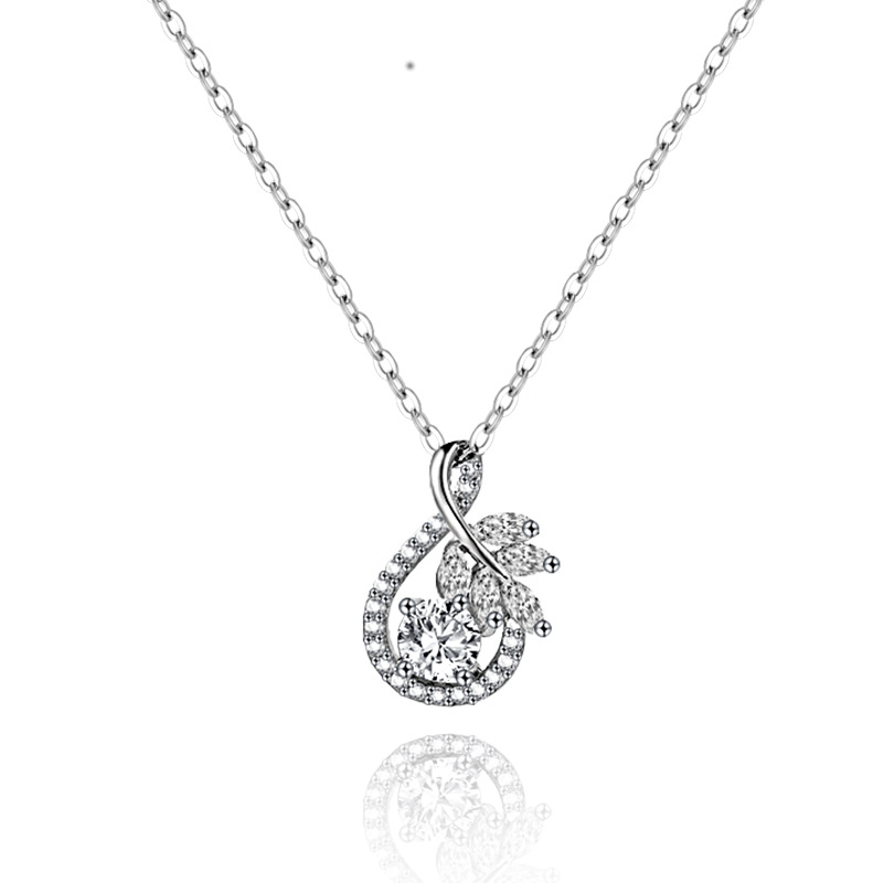 clover necklace tennis necklace gold luxury jewelry women Plated Stainless Steel Capital Letter Pendant Necklace for Women Necklace Jewelry Gift for V