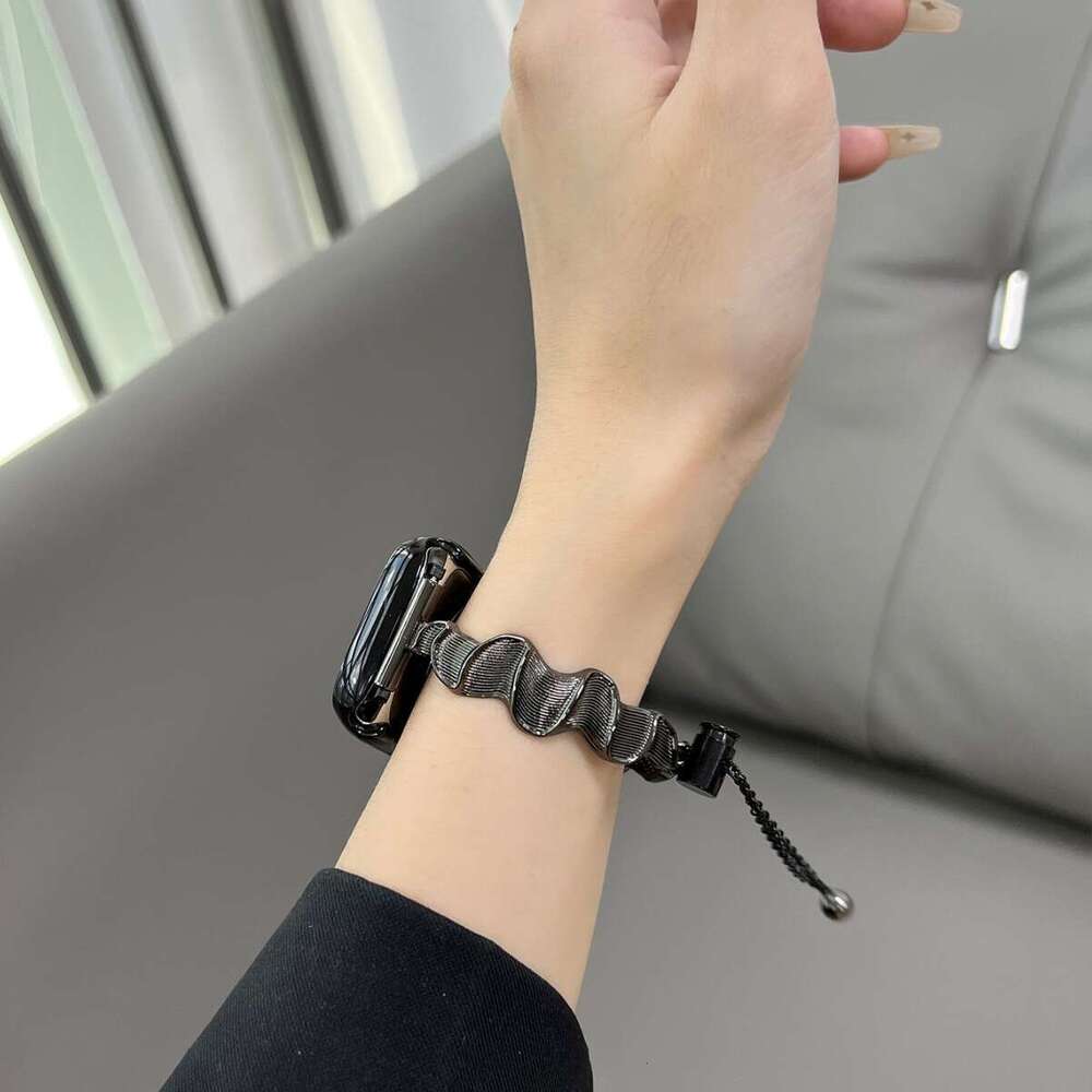 Smart Straps Fashionable metal chain Apple Watch strap Trendy and individual Applicable to 5/6/7/8/9 generation SE