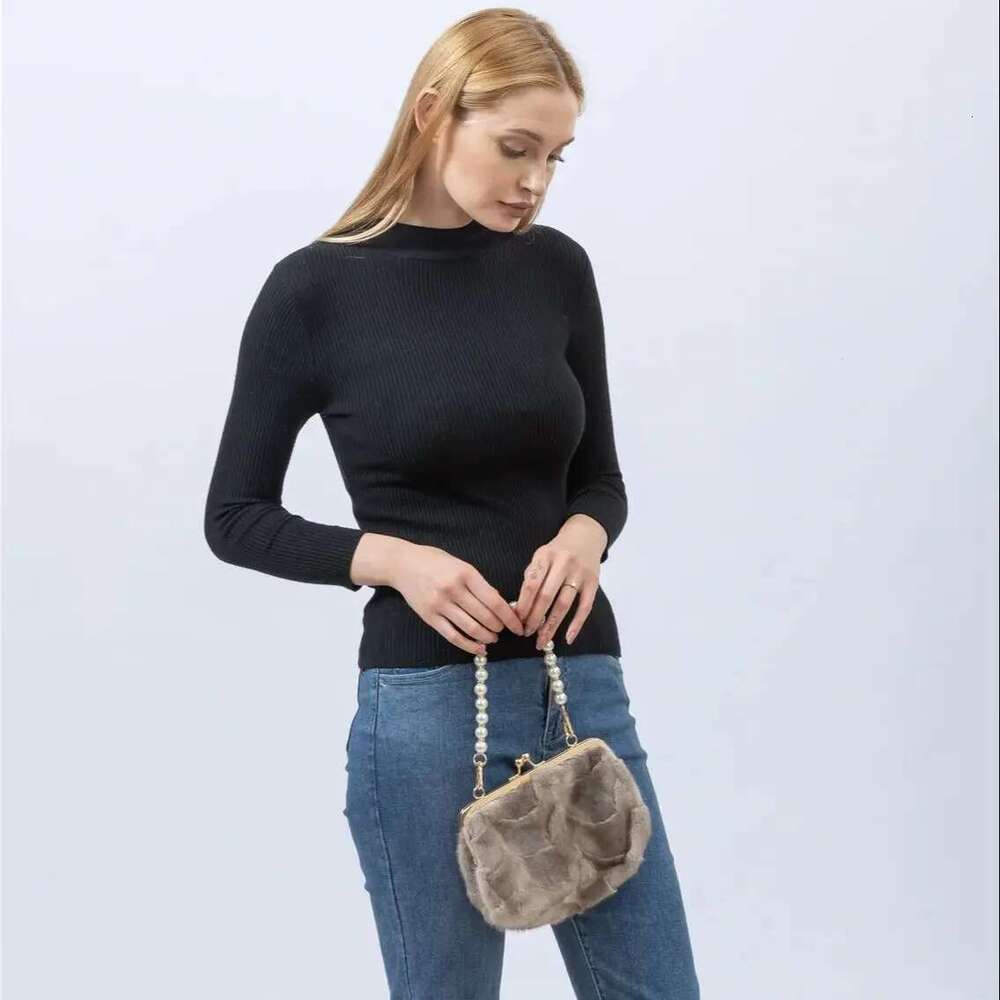 Real Natural Mink Fur Handbag Purse 2024 Luxurious Beautiful Fashion For Party Women Bag Buckle Shoulder Bag Wedding Clutch