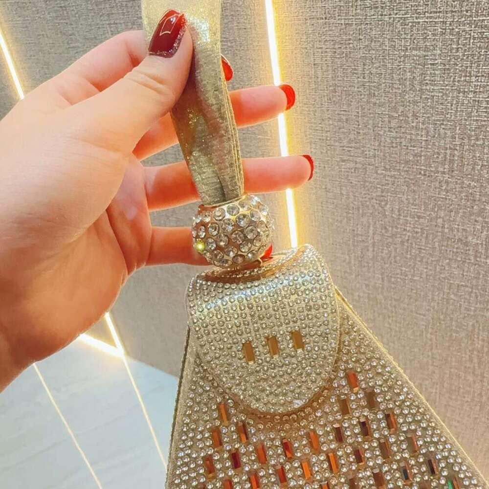 Dinner Bag New Water Celebrity Banquet KTV Diamond Inlaid Handheld Fashion Evening Bag KQ