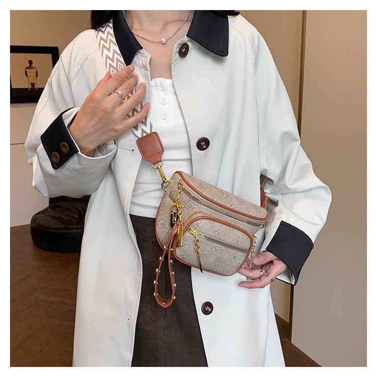 Fashion cross-body shoulder bag chest bag waist bag women with soft leather bag printed bag women 2025s hot